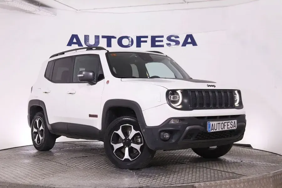Usado Jeep Renegade Trailhawk 170 CV (125 kW) 2019 Blanco SUV