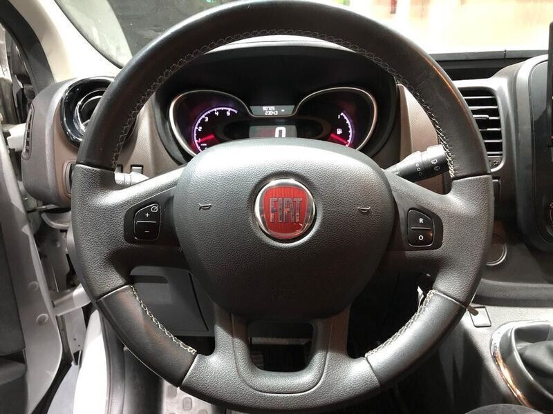 Usado Fiat Talento 120 CV (88 kW) 2019 Gris Monovolumen