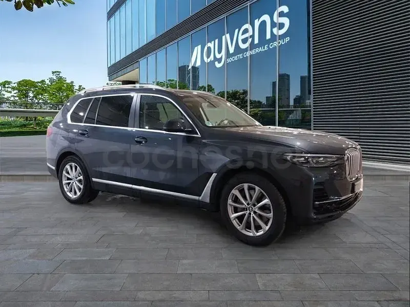Usado BMW X7 340 CV (250 kW) 2021 Gris / plata SUV