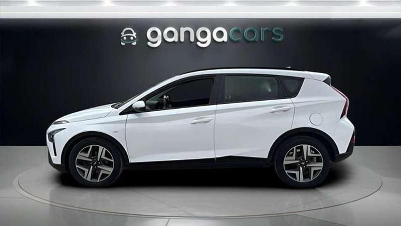 Usado Hyundai Bayon 101 CV (74 kW) 2023 Blanco SUV