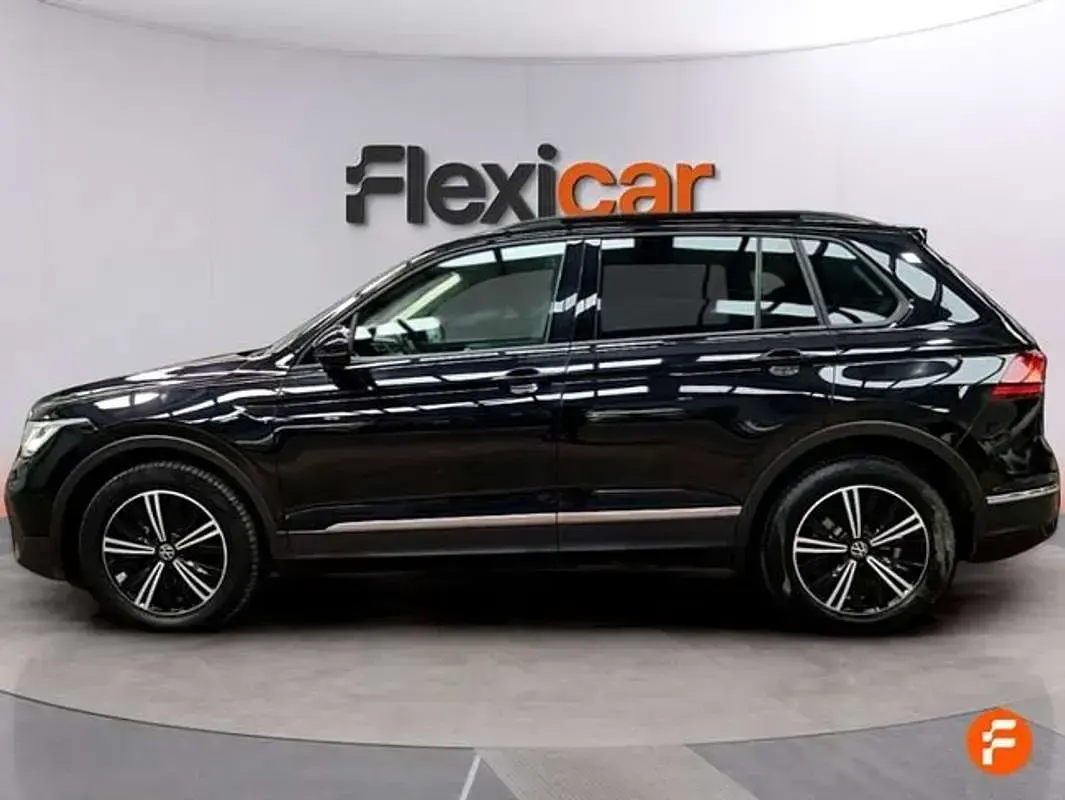 Usado VW Tiguan Advance 150 CV (110 kW) 2021 Azul SUV