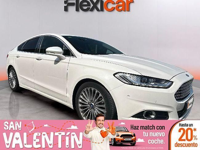 Usado Ford Mondeo Titanium 160 CV (117 kW) 2016 Blanco Berlina