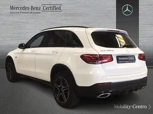 Usado Mercedes GLC300de AMG line 194 CV (142 kW) 2021 SUV