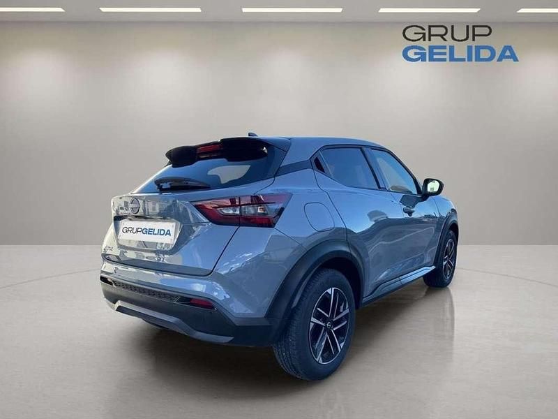 Usado Nissan Juke N-Connecta 114 CV (83 kW) 2025 Gris SUV