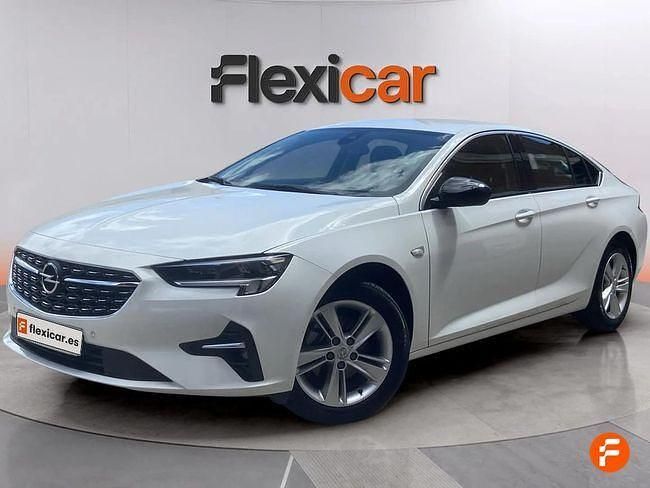 Usado Opel Insignia Business 174 CV (127 kW) 2022 Blanco