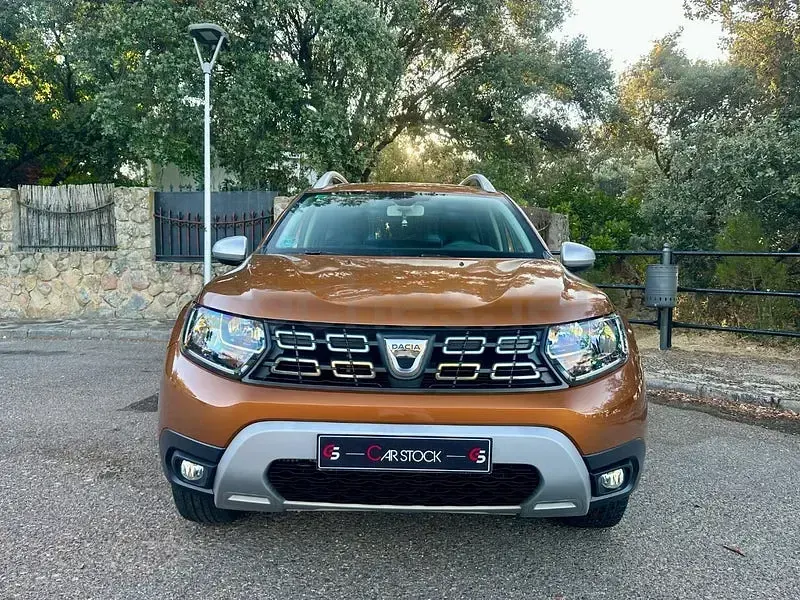 Usado Dacia Duster Prestige 125 CV (91 kW) 2018 Naranja SUV