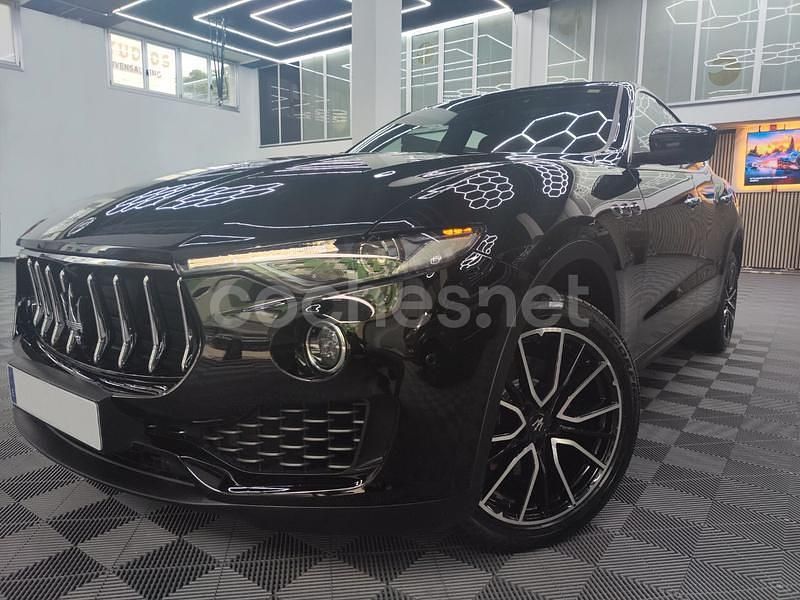Negro Usado 2018 Maserati Levante SUV | 46.490 € (Buen precio) - Imagen 1/4