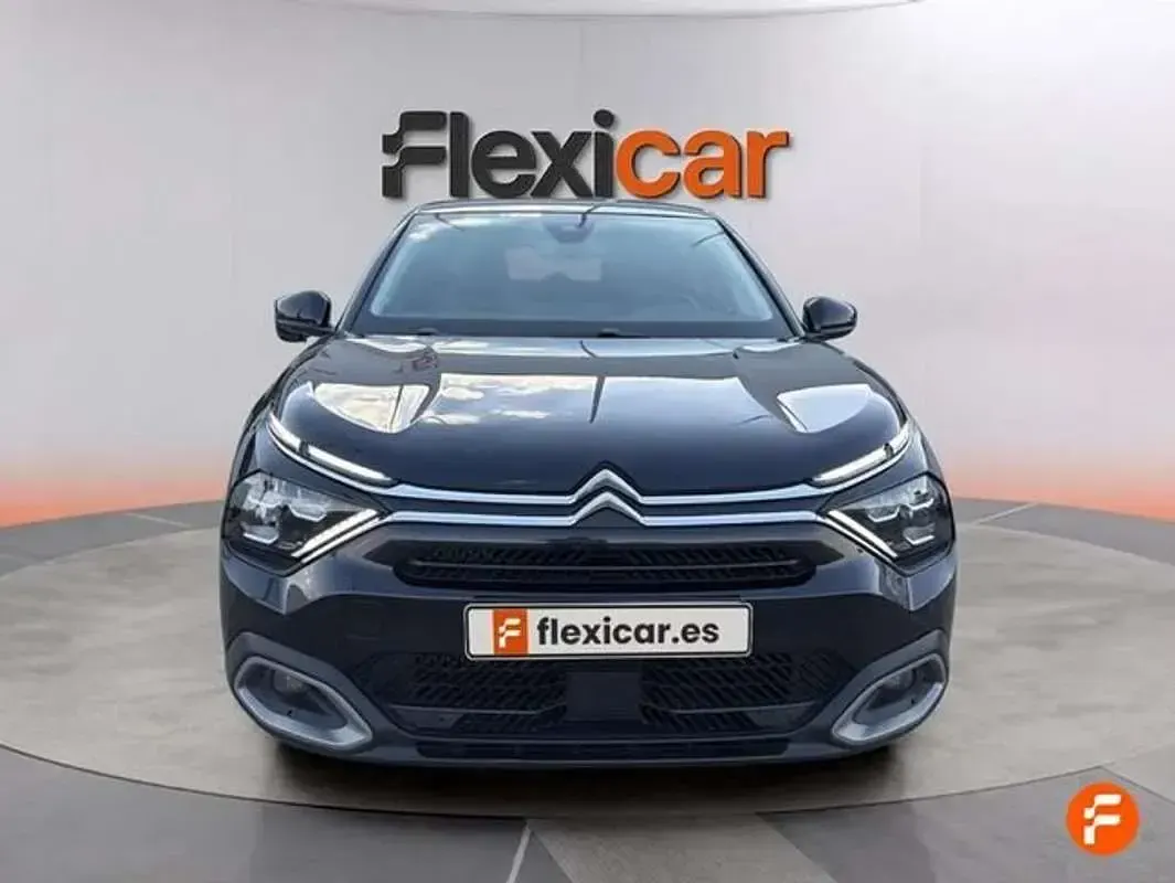 Usado Citroën C4 Shine 131 CV (96 kW) 2021 Negro Utilitario