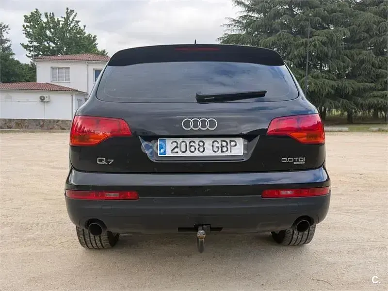 Usado Audi Q7 233 CV (171 kW) 2008 Negro SUV