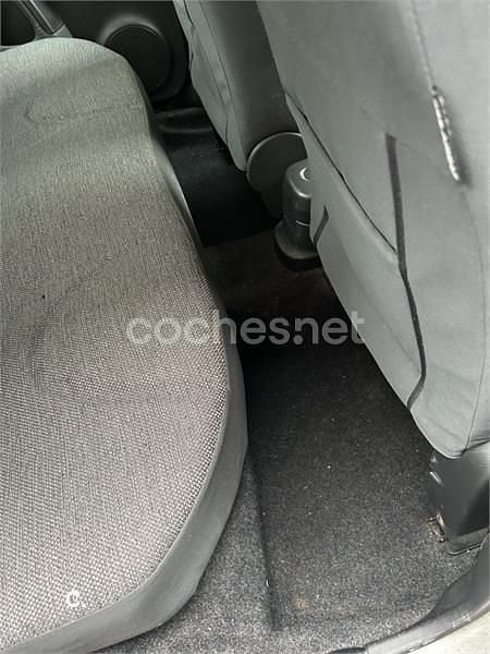 Usado Nissan Micra Visia+ 80 CV (58 kW) 2006 Gris / plata Berlina