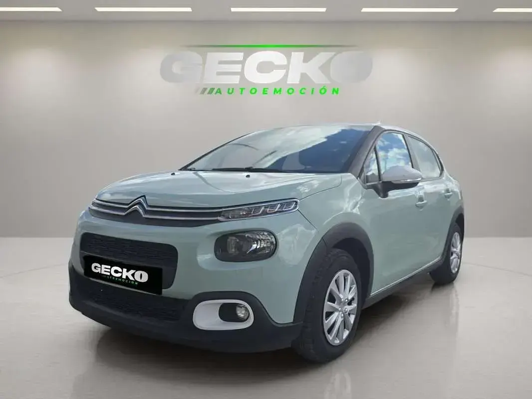 Usado Citroën C3 Feel 82 CV (60 kW) 2019 Verde Utilitario