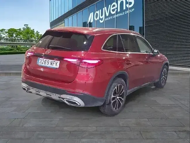 Usado Mercedes GLC220 197 CV (144 kW) 2023 Rojo SUV