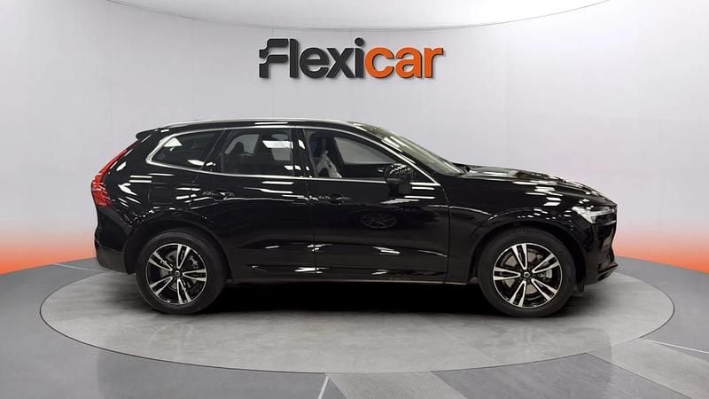 Usado Volvo XC60 Momentum 197 CV (144 kW) 2021 Negro SUV