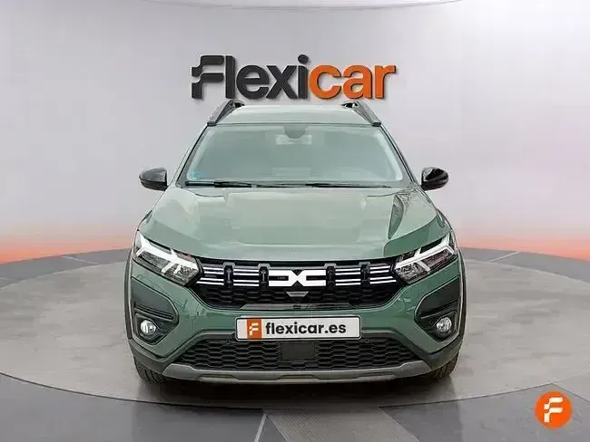 Usado Dacia Jogger Extreme 140 CV (102 kW) 2023 Verde Monovolumen