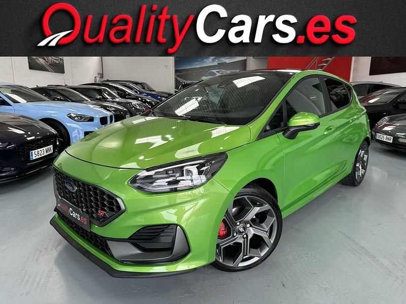 Verde Usado 2022 Ford Fiesta ST Utilitario | 26.500 € (Caro) - Imagen 1/4