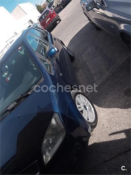 Azul Usado 2005 Ford C-MAX Ghia Monovolumen | 2000 € (Super precio) - Imagen 1/4