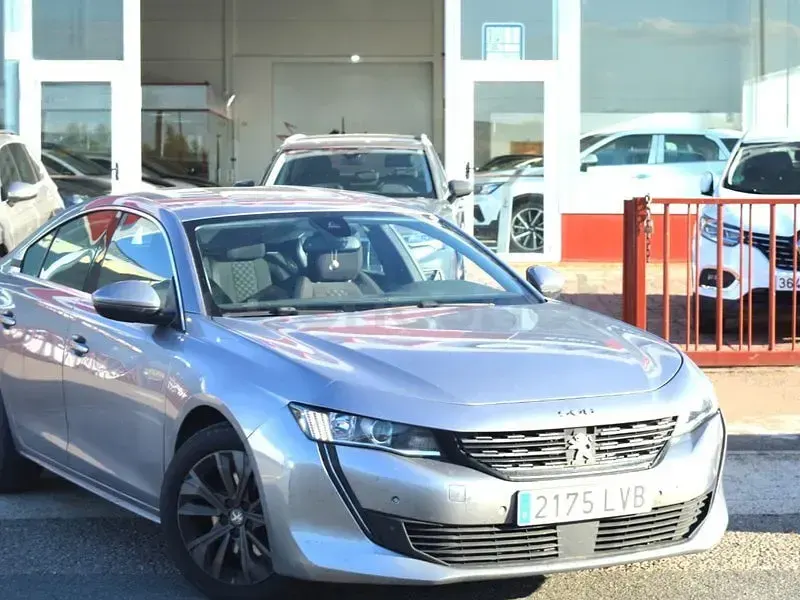 Begagnad Peugeot 508 Business-Line 130 HK (95 kW) 2022 Grå Sedan