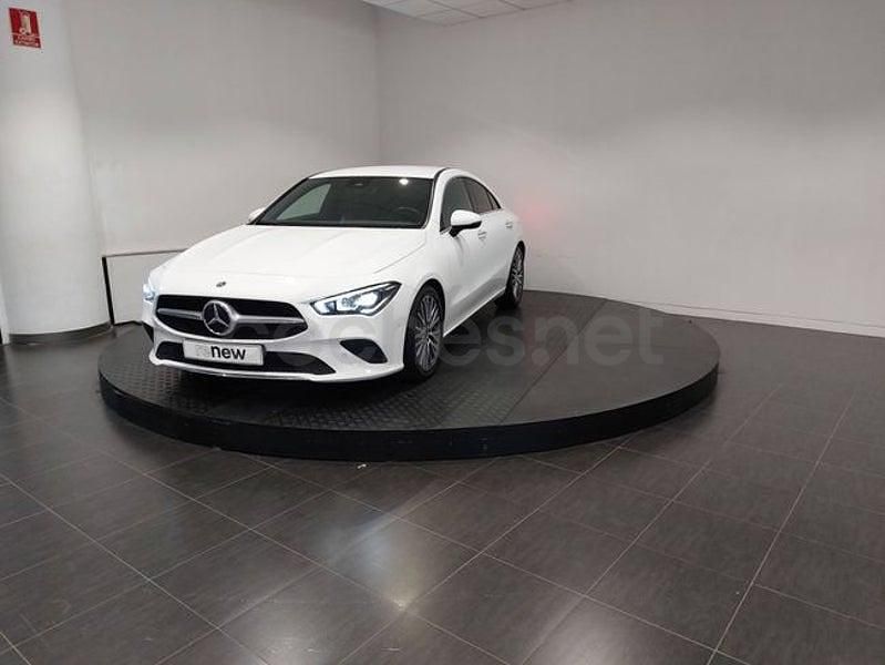 Usado Mercedes CLA200 163 CV (119 kW) 2019 Blanco Berlina