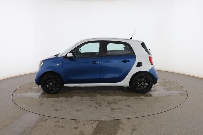 Usado Smart ForFour Basis 90 CV (66 kW) 2016 Azul Utilitario