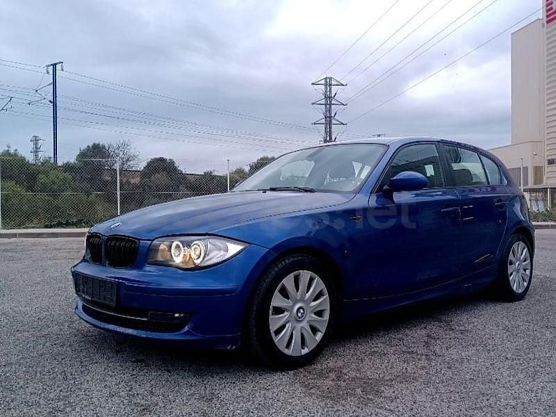 Usado BMW 116 122 CV (89 kW) 2007 Azul Utilitario