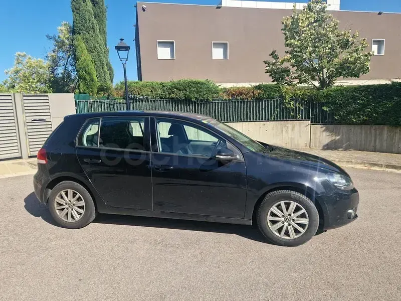 Usado VW Golf VI Advance 122 CV (89 kW) 2010 Negro Utilitario