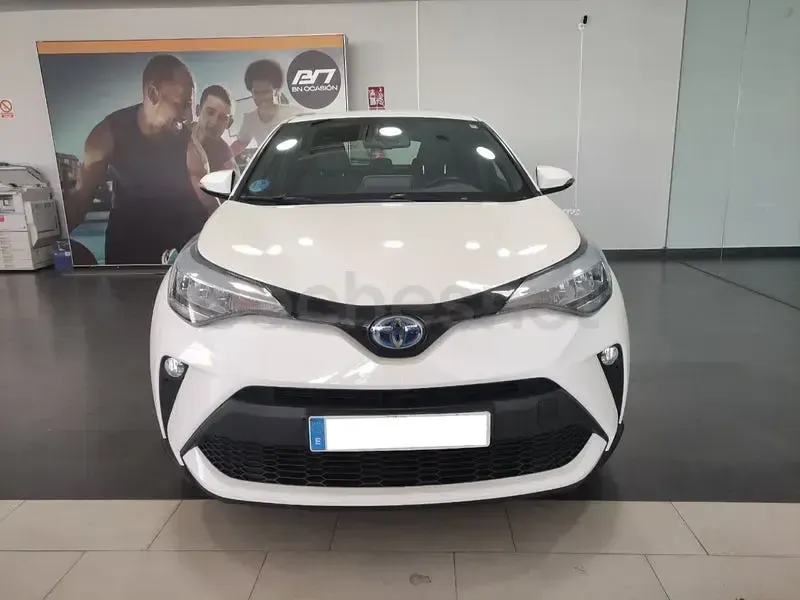 Usado Toyota C-HR Active 122 CV (89 kW) 2023 Blanco SUV