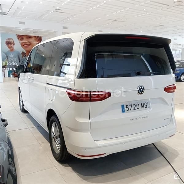 Usado VW Multivan 218 CV (160 kW) 2024 Blanco Van