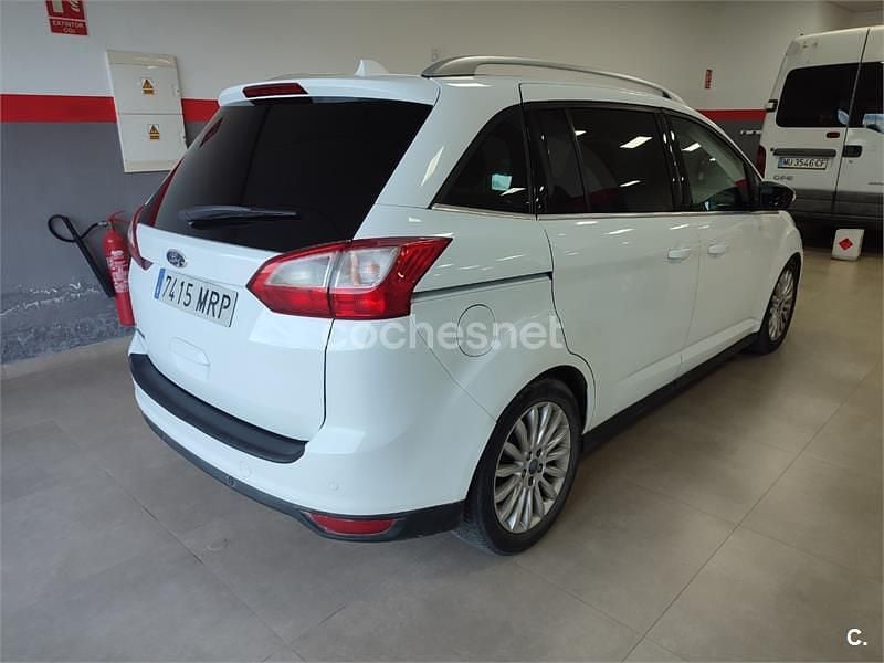 Usado Ford Grand C-Max Titanium 115 CV (84 kW) 2012 Blanco Monovolumen