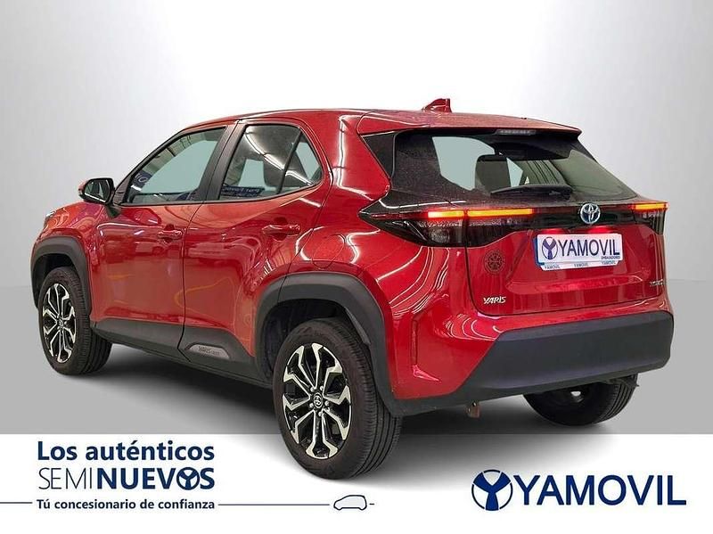 Usado Toyota Yaris Cross Active 116 CV (85 kW) 2021 Rojo SUV