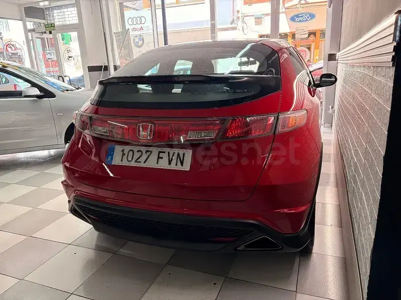 Usado Honda Civic Type S 140 CV (102 kW) 2008 Rojo Berlina