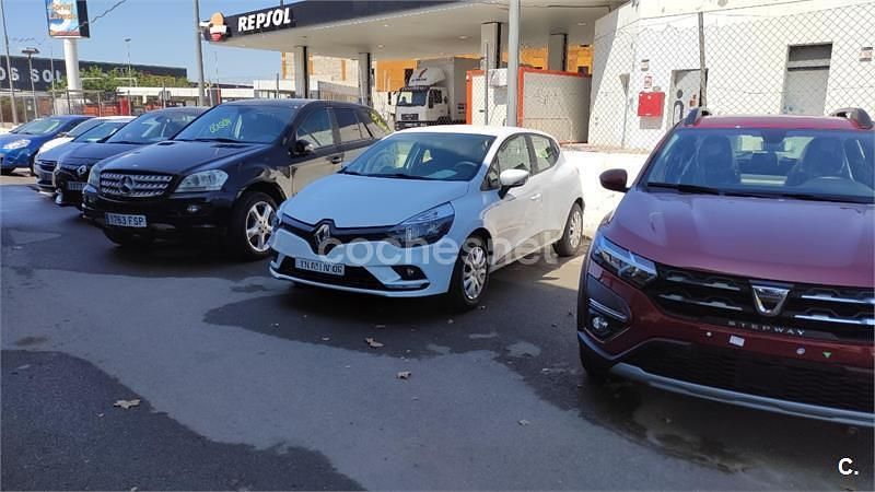Usado Renault Clio IV LIMITED 90 CV (66 kW) 2017 Blanco Berlina