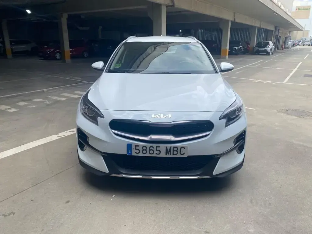 Usado Kia XCeed 120 CV (88 kW) 2022 Blanco SUV