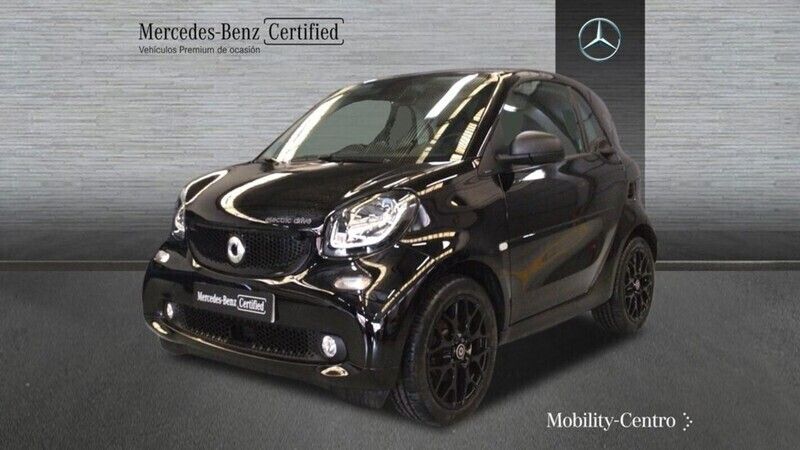 Tridion safety cell in black Usado 2018 Smart ForTwo Electric Drive Passion Coupe | 12.900 € (Precio justo) - Imagen 1/4