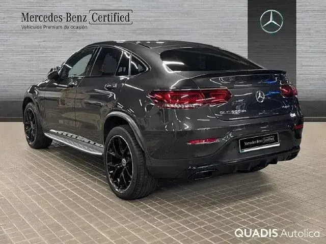 Usado Mercedes GLC300de 306 CV (225 kW) 2023 Gris grafito
