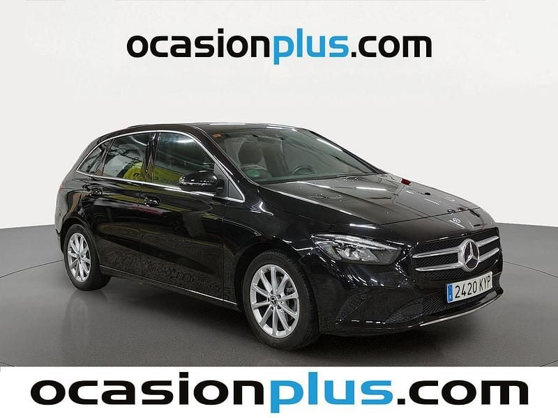 Usado Mercedes B180 116 CV (85 kW) 2019 Negro Monovolumen