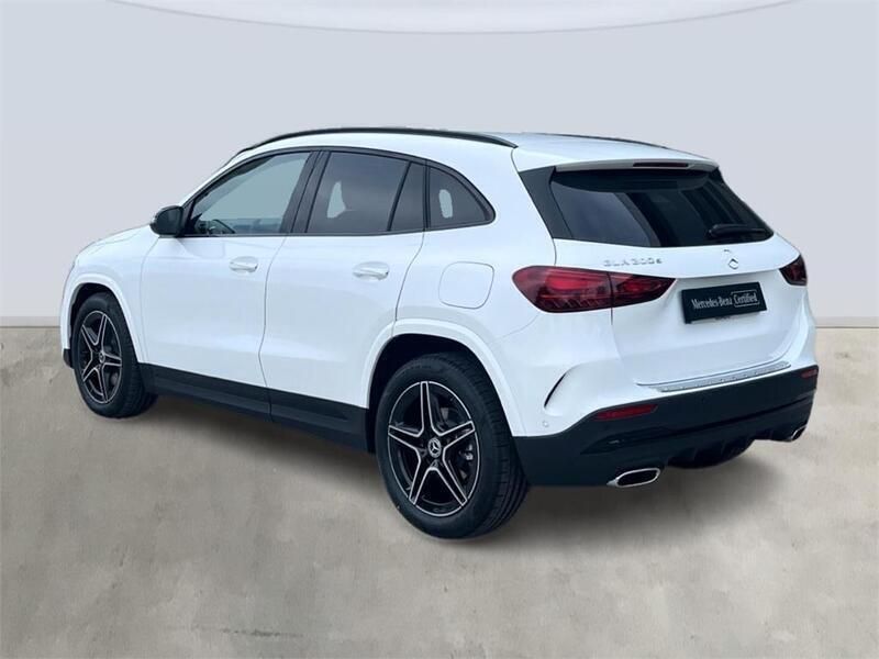 Nuevo Mercedes GLA200 150 CV (110 kW) 2025 Blanco polar SUV