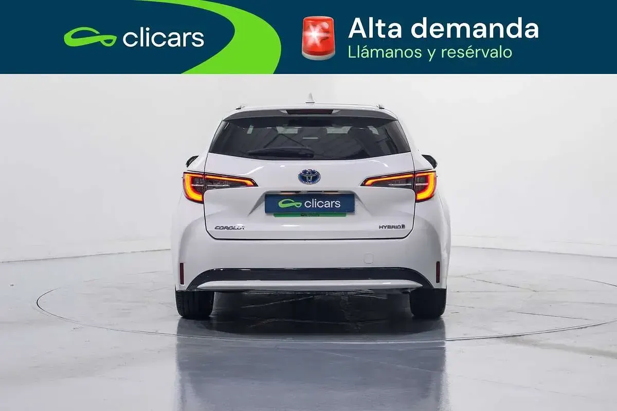 Usado Toyota Corolla Business Edition 98 CV (72 kW) 2022 Blanco Familiar