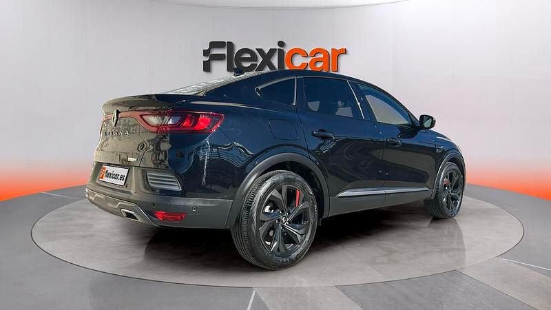 Usado Renault Arkana RS Line 145 CV (106 kW) 2022 Negro SUV