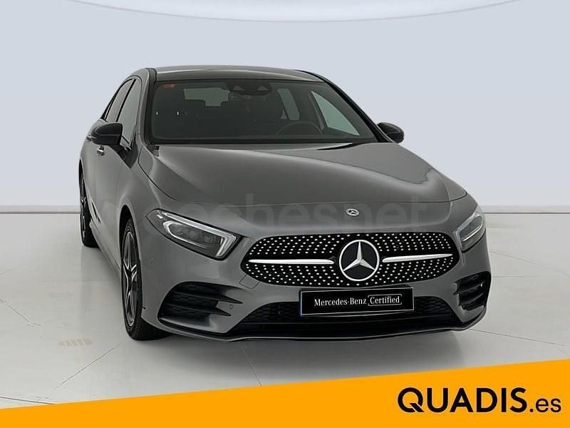 Usado Mercedes A250 218 CV (160 kW) 2021 Gris / plata Berlina