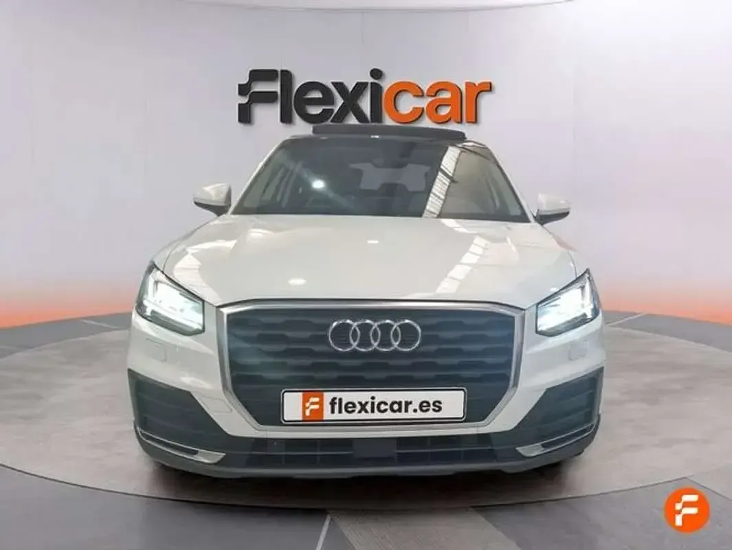 Usado Audi Q2 116 CV (85 kW) 2018 Blanco SUV
