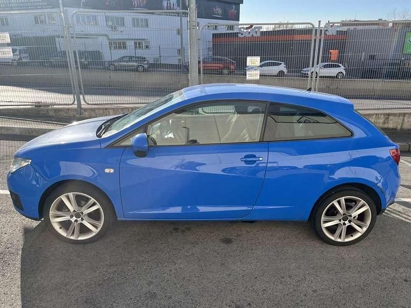 Usado Seat Ibiza SC Sport 86 CV (63 kW) 2008 Azul Utilitario