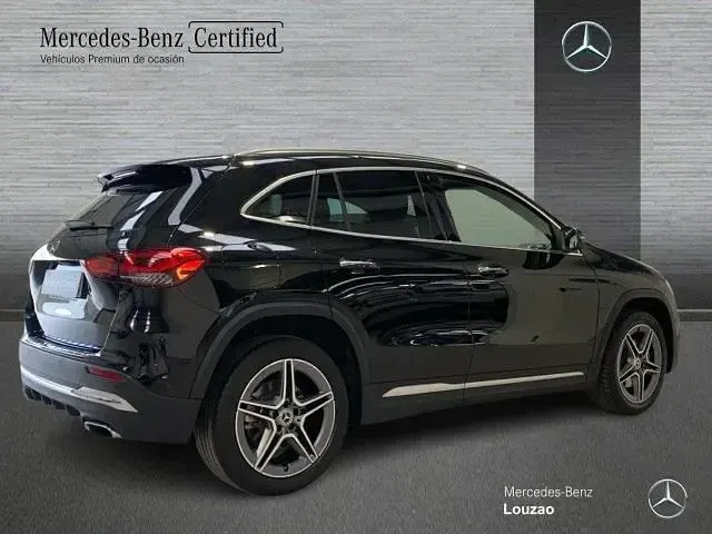 Usado Mercedes GLA250 218 CV (160 kW) 2022 Negro noche SUV