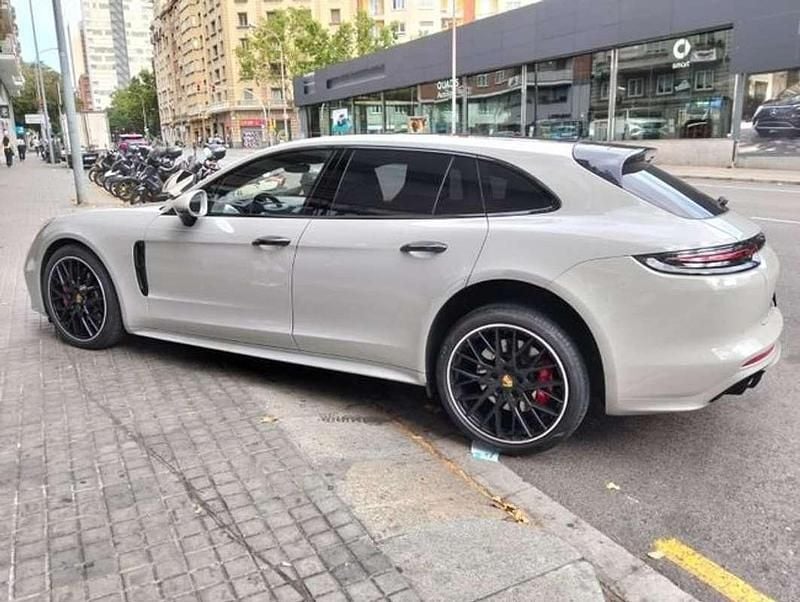 Usado Porsche Panamera GTS 480 CV (353 kW) 2020 Gris Berlina