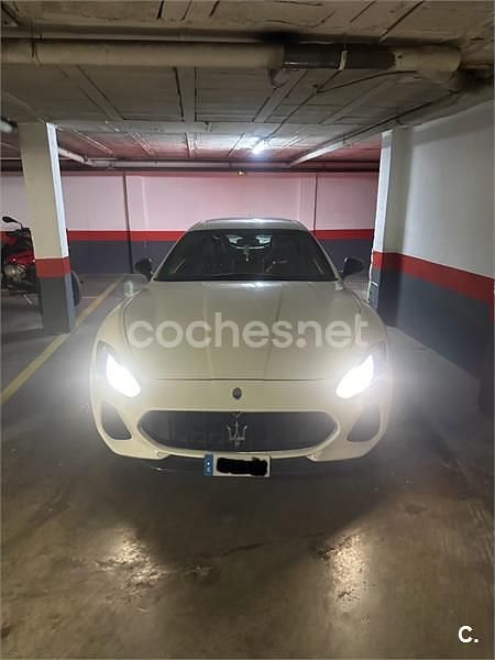 Blanco Usado 2018 Maserati Granturismo Coupe | 65.000 € - Imagen 1/4