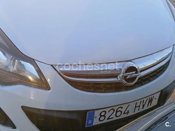 Usado Opel Corsa Selective 85 CV (62 kW) 2014 Gris / plata Utilitario