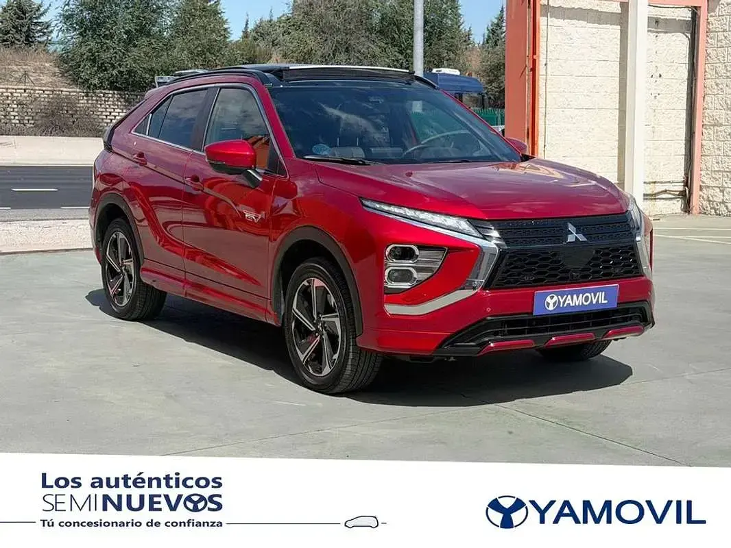 Usado Mitsubishi Eclipse Cross 188 CV (138 kW) 2023 Rojo SUV