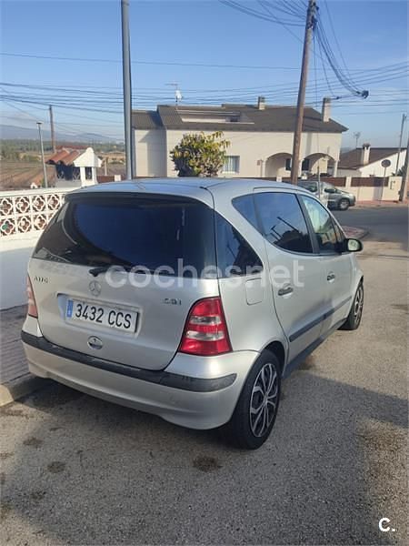 Usado Mercedes A170 Classic 95 CV (69 kW) 2002 Gris / plata Monovolumen