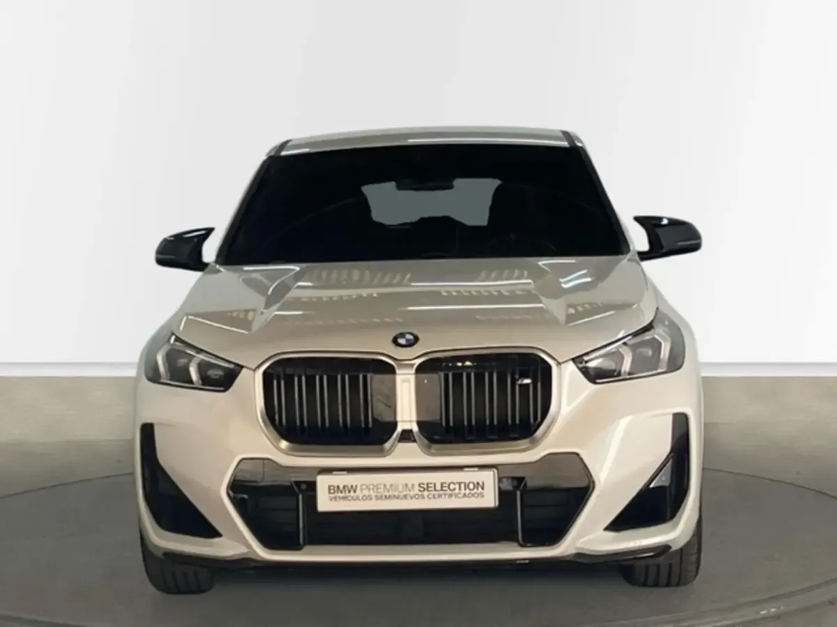 Usado BMW X1 Comfort Edition 300 CV (220 kW) 2024 Blanco SUV