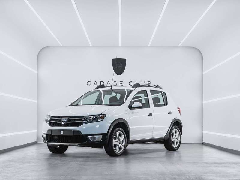 Blanco Usado 2015 Dacia Sandero Stepway Utilitario | 7999 € (Precio justo) - Imagen 1/4