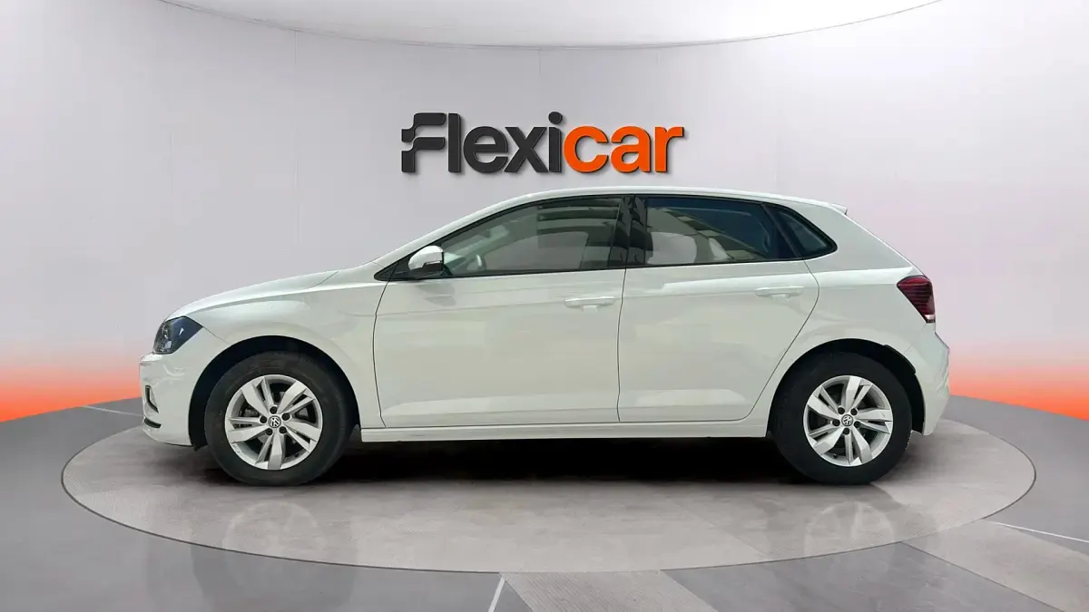 Usado VW Polo Advance 95 CV (69 kW) 2020 Blanco Utilitario